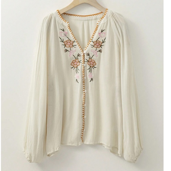 Boho Floral Embroidered Button Down Oversized Blouse - Picture 5 of 8